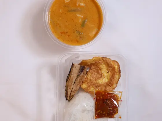 Nasi Lodeh Sayur Telur Dadar Tongkol