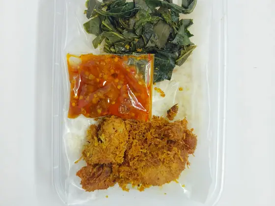 Nasi Uduk Ayam Goreng